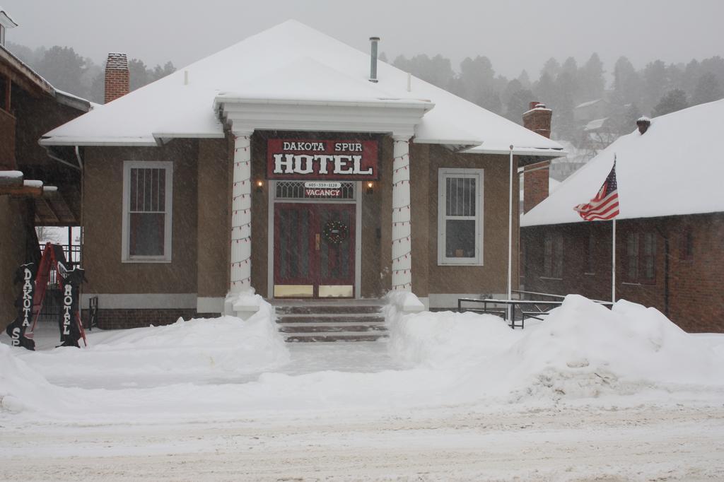 Dakota Spur Hotel Lead Екстериор снимка